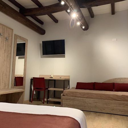 Otto Agriturismo Ottobiano Luaran gambar