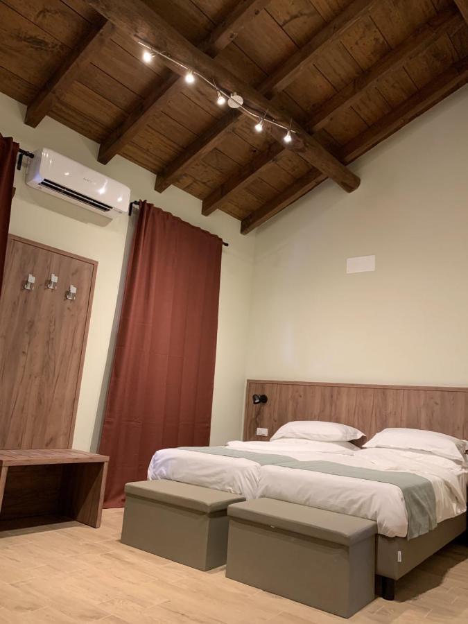 Otto Agriturismo Ottobiano Luaran gambar